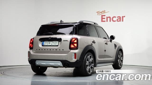 Mini Cooper S Countryman 2021 — ფოტო 2/20
