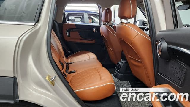 Mini Cooper S Countryman 2021 — ფოტო 12/20