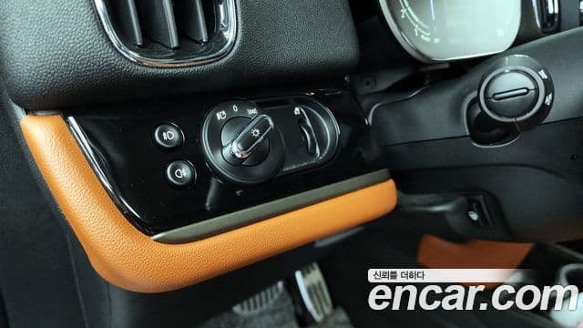 Mini Cooper S Countryman 2021 — ფოტო 16/20