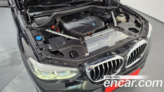 BMW X4 2021 — ფოტო 22/32