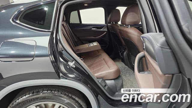 BMW X4 2021 — ფოტო 6/32