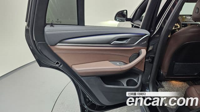 BMW X4 2021 — ფოტო 12/32