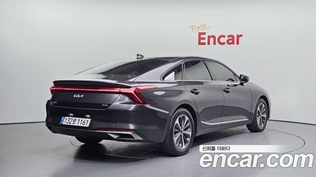 Kia K8 2022 — ფოტო 2/20