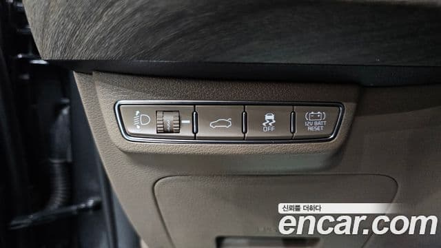 Kia K8 2022 — ფოტო 13/20