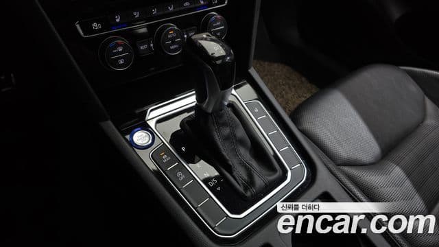 Volkswagen Arteon 2019 — Şəkil 9/20