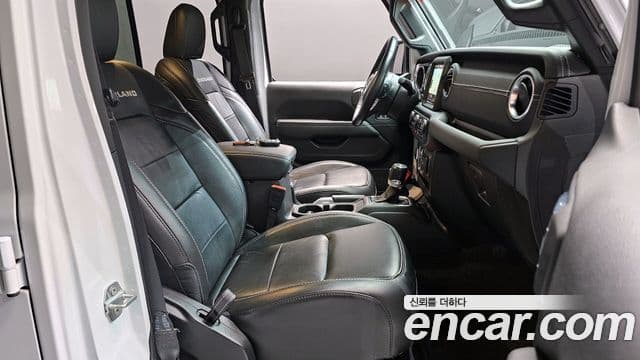 Jeep Wrangler 2021 — ფოტო 11/20