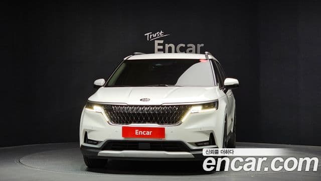 Kia Carnival 2021 — Фото 3/20