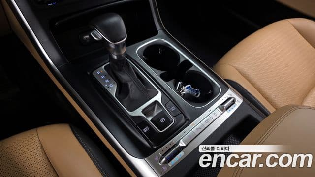 Kia Carnival 2021 — Фото 9/20