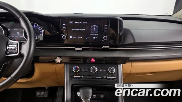Kia Carnival 2021 — Фото 14/20