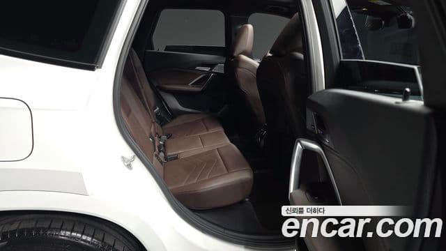 BMW X1 2023 — Şəkil 12/20