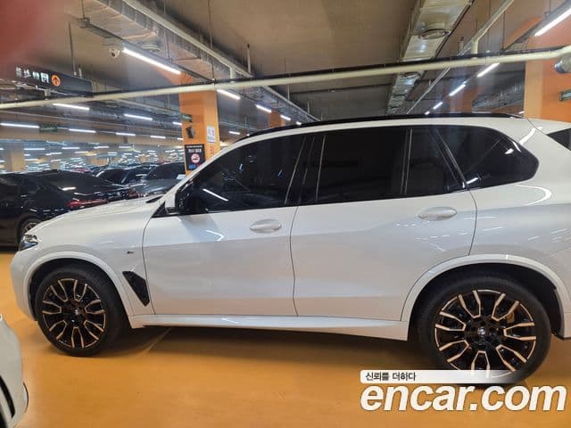 BMW X5 2025 — ფოტო 6/10