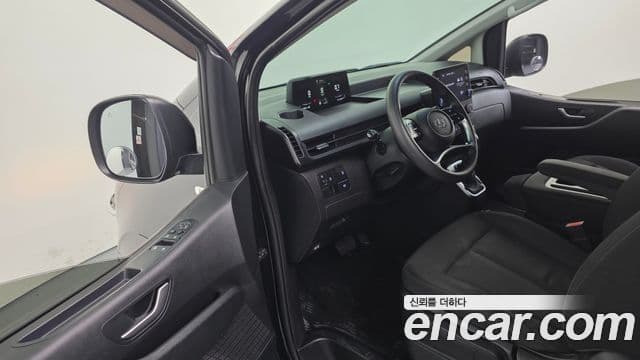 Hyundai Staria 2021 — Фото 11/20