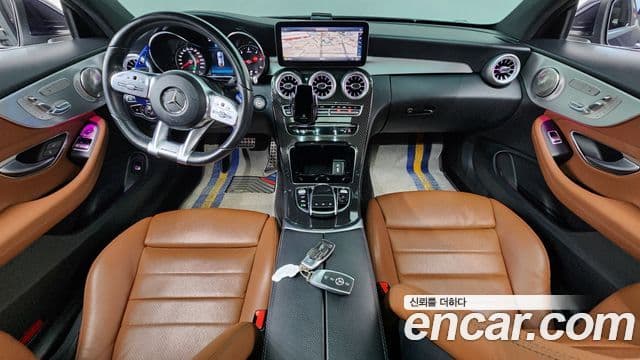 Mercedes-Benz C-Class 2019 — ფოტო 7/20