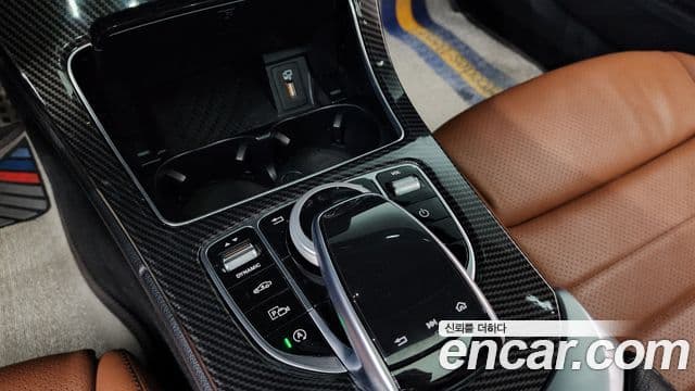 Mercedes-Benz C-Class 2019 — ფოტო 9/20