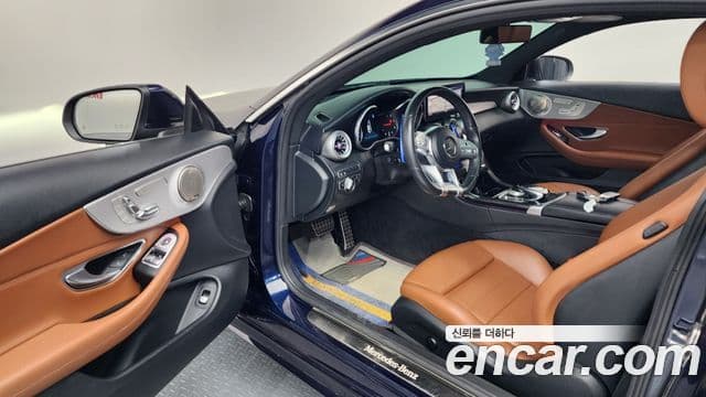 Mercedes-Benz C-Class 2019 — ფოტო 10/20