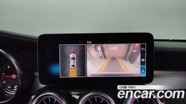 Mercedes-Benz C-Class 2019 — ფოტო 14/20