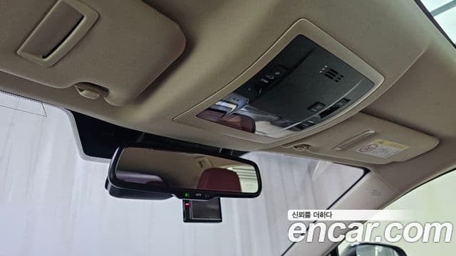 Lexus NX300h 2021 — Photo 5/30