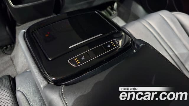 Genesis Electrified G80 2022 — Şəkil 19/20