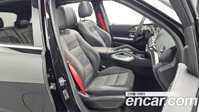 Mercedes-Benz GLE-Class 2024 — Şəkil 24/33