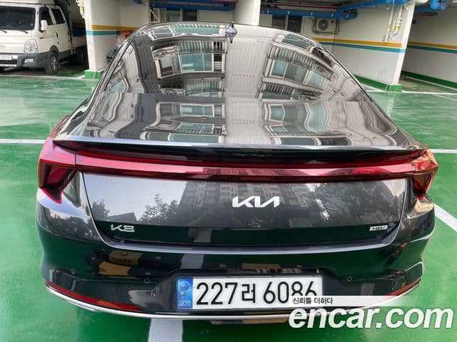 Kia K8 2022 — Şəkil 4/10