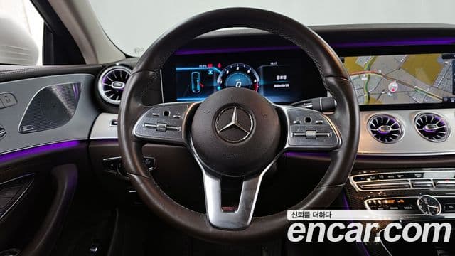Mercedes-Benz CLS-Class 2018 — Photo 15/20