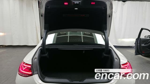 Mercedes-Benz CLS-Class 2018 — Photo 20/20