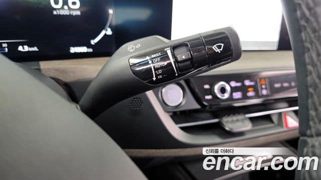 Kia K8 2023 — Photo 1/34