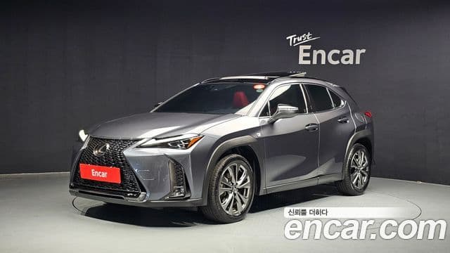 Lexus UX250h 2023 — ფოტო 1/20