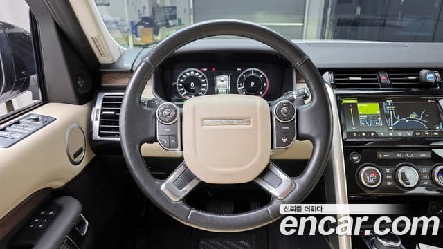 Land Rover Discovery 5 2018 — Фото 13/20