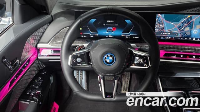 BMW i7 2024 — ფოტო 2/20