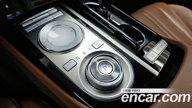Genesis Electrified G80 2020 — Şəkil 9/20
