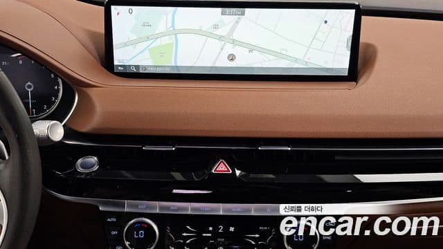 Genesis Electrified G80 2020 — Şəkil 14/20