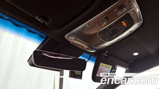 Genesis Electrified G80 2020 — Şəkil 17/20