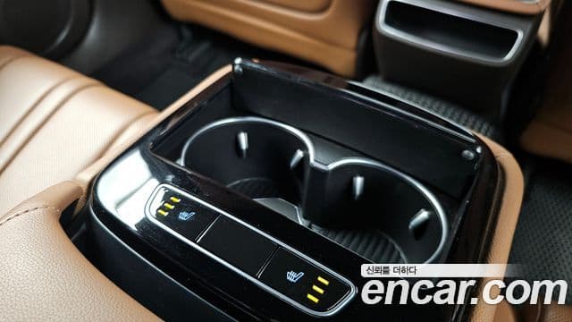 Genesis Electrified G80 2020 — Şəkil 19/20