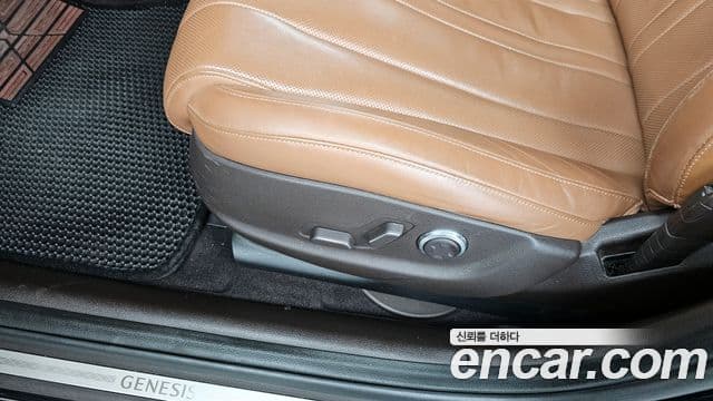 Genesis G80 2020 — Photo 24/36