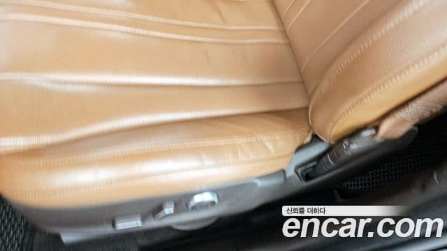 Genesis G80 2020 — Photo 28/36