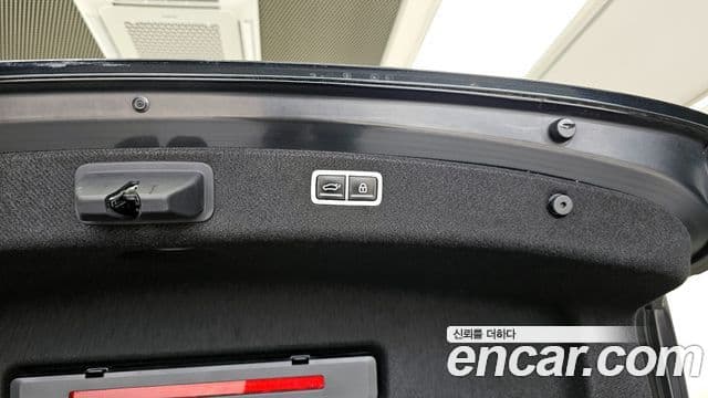 Genesis G80 2020 — Photo 11/36