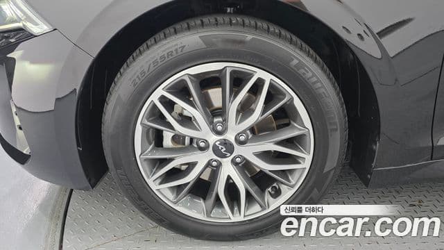 Kia K5 2023 — ფოტო 5/20