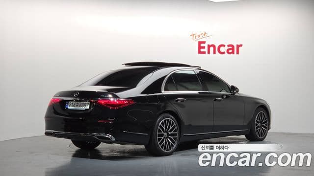 Mercedes-Benz S-Class 2024 — ფოტო 2/20