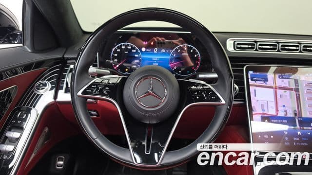 Mercedes-Benz S-Class 2024 — ფოტო 13/20