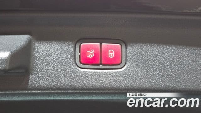 Mercedes-Benz S-Class 2024 — ფოტო 18/20