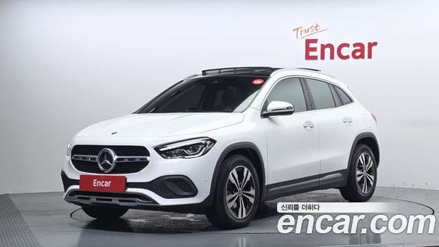 Mercedes-Benz GLA-Class 2021 — Фото 1/20