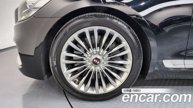 Kia The K9 2018 — ფოტო 5/20