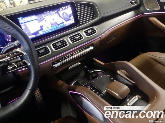 Mercedes-Benz GLS-Class 2025 — Photo 11/20