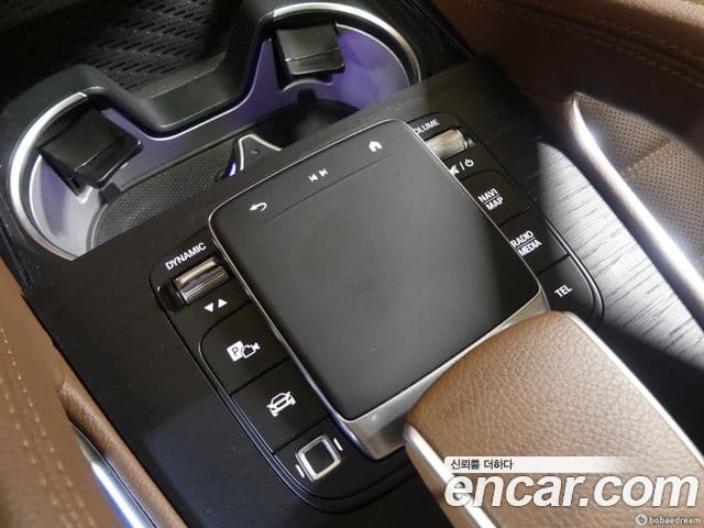 Mercedes-Benz GLS-Class 2025 — Photo 13/20