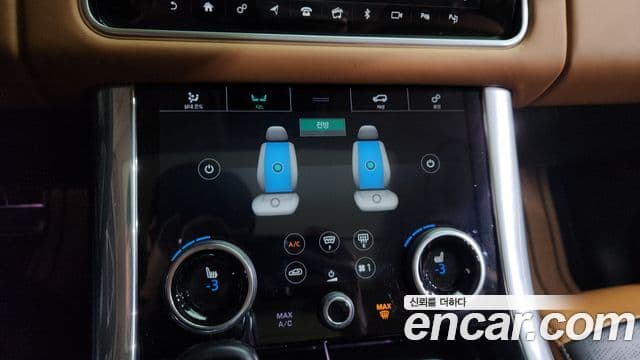 Land Rover Range Rover Sport 2019 — Photo 35/38