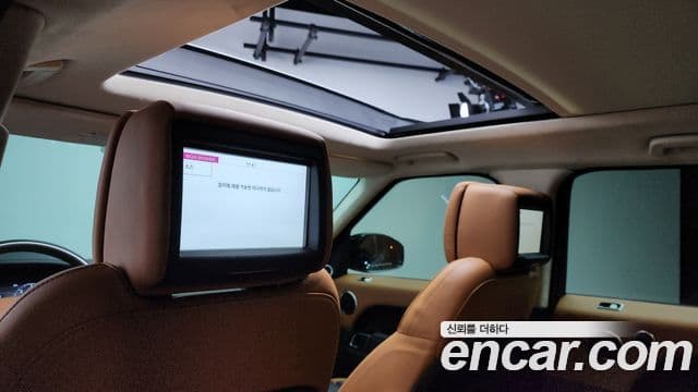 Land Rover Range Rover Sport 2019 — Photo 25/38