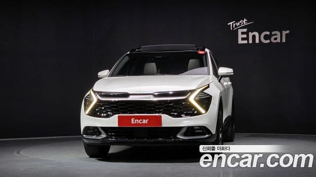 Kia Sportage 2021 — Фото 3/20
