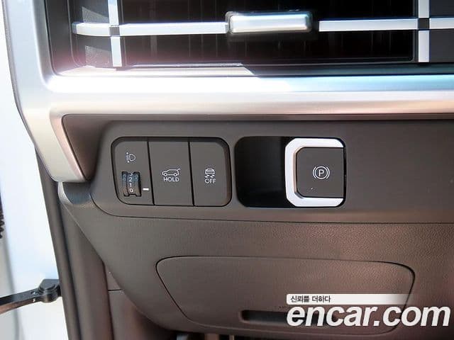 Hyundai Santa Fe 2025 — Фото 12/20