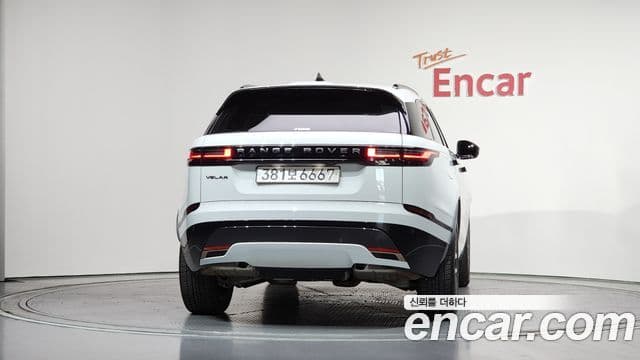 Land Rover Range Rover Velar 2025 — ფოტო 4/20
